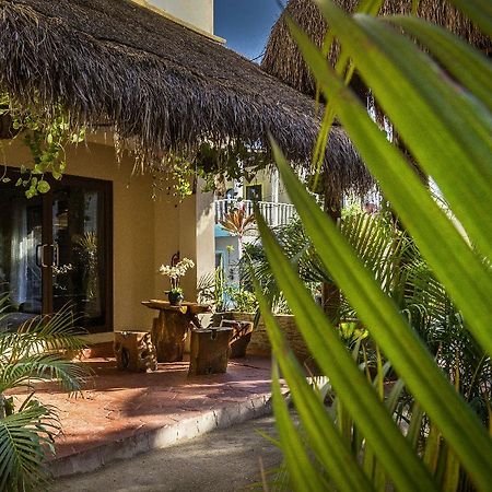 Moon Dreams Villas El Jardin Isla Holbox Exterior photo